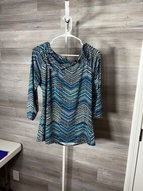 Dress Barn Blue Teal Black Zigzag Knit Top 1857